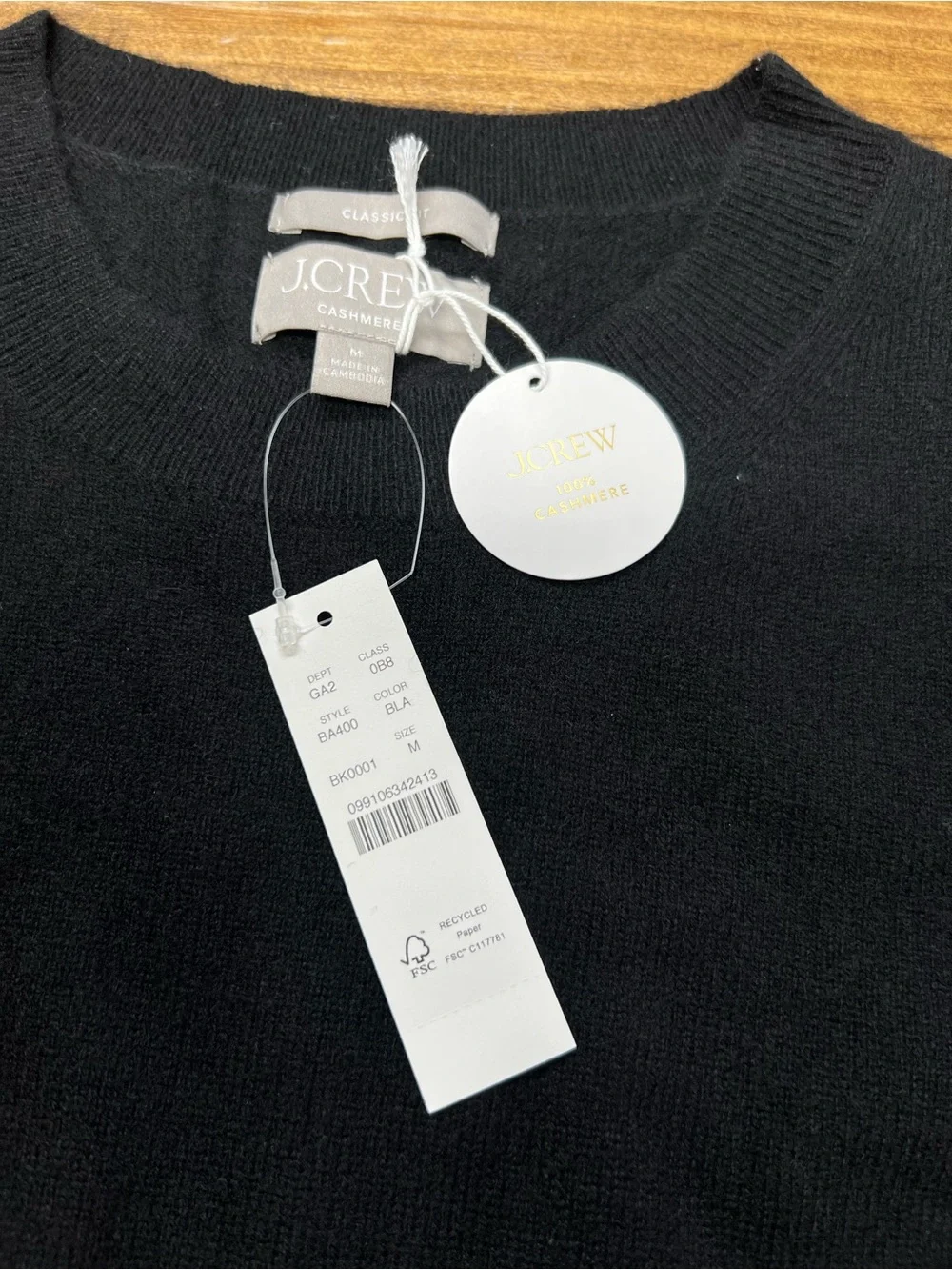 J. Crew Cashmere classic-fit crewneck sweater in Black Size Medium NWT